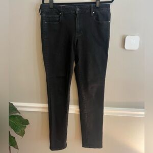 American Eagle black skinny jeans